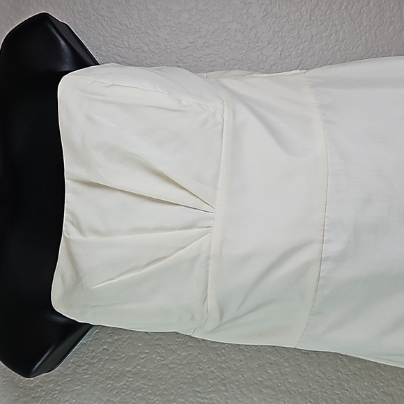 White House Black Market NWT Women's Cream Floral Silk Blend Strapless Dress 10 - Picture 3 of 11